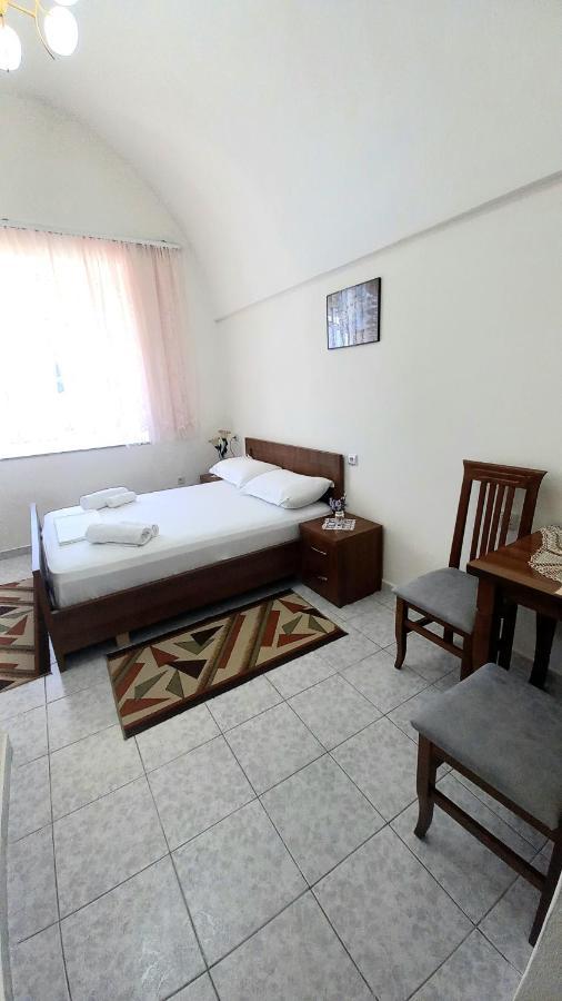 Guesthouse Celo Гірокастра Екстер'єр фото